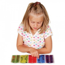 SpaceKraft Tactile Senzoriale Pătrate de culoare pentru degete în cinci secțiuni SpaceKraft Tactile Senzoriale Pătrate de culoare pentru degete în cinci secțiuni